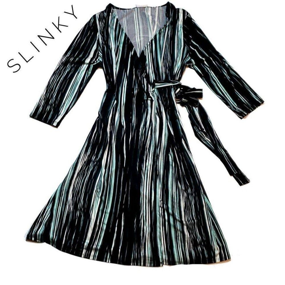 NEW LuLaRoe S Michelle Wrap Dress Green Black White Striped 3/4 Sleeve Flowy
